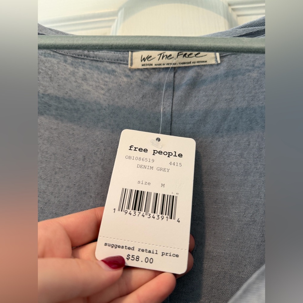 NWT Free People Under The Sun Tee in Denim Blue size medium - Picture 4 of 6